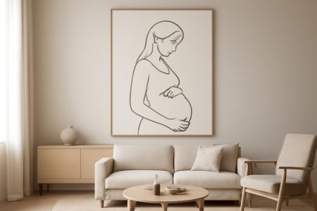 Comment Décorer avec un Tableau Line Art de Femme Enceinte ?