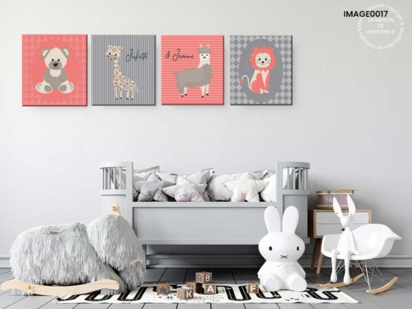 tableau chambre d'enfant animaux colorée gris et corail