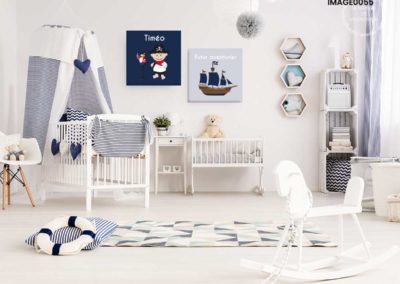 Tableau ambiance marine chambre de bébé bleu